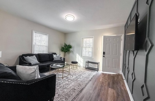East Durham Condo | Budget studio in the heart of Durham
