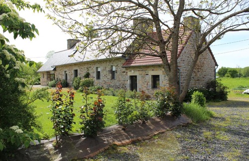 Rospez House | Budor
