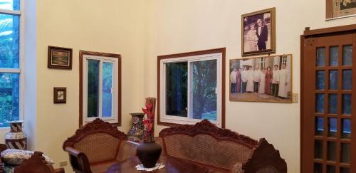 Tagudin Resort | Buenavista Family Inn
