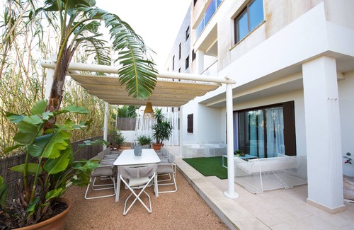 Talamanca Apartment | Buenos Aires Tango Apartment Marina de Botafoch Ibiza