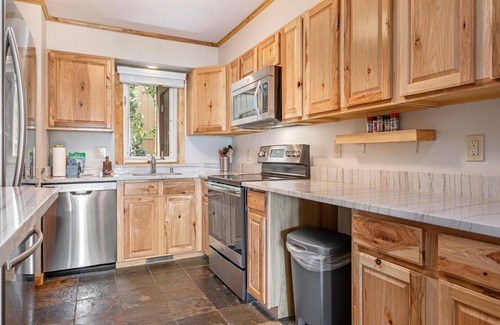 Wildernest Condo | Buffalo Woods 216: 15% of until Nov 30!