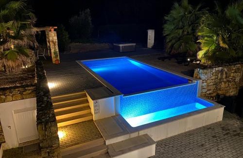 Ferreira do Zezere Villa | Bugan Villa