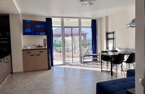 Karolino-Bugaz Apartment | BUGAZ GOLD апартаменти біля моря