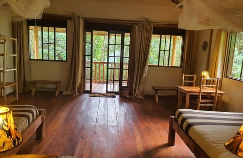 Bwindi Resort | Buhoma Gorilla Camp