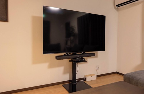 Ogaki House | Building D Cinema Lounge with kitchen 10 people/Ogaki Gifu