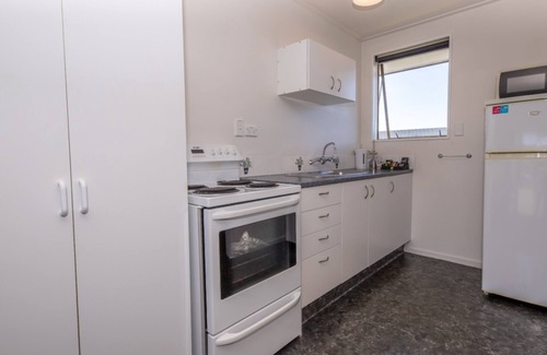 Westport Hotel | Buller Bridge Motel