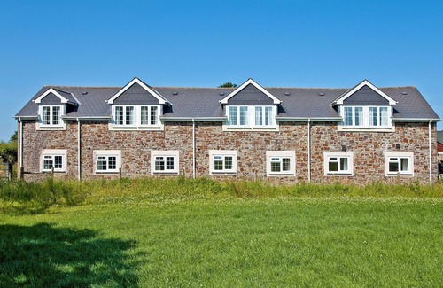Woolfardisworthy Apartment | Bullfinch Apartment - UK49294