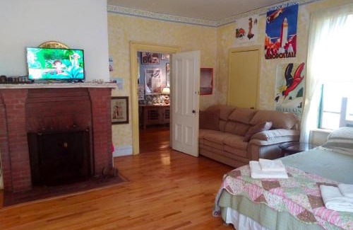 Souris Bed & Breakfast | Bulwinkles Place B&B