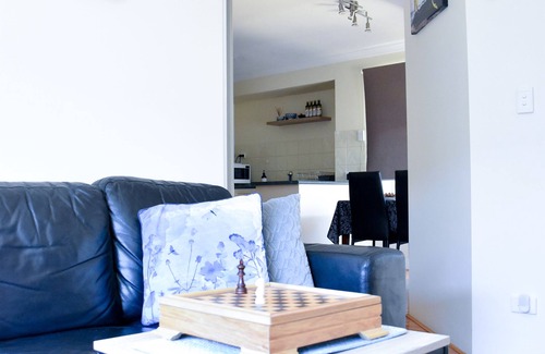 South Bunbury Apartment | Bunbury Holiday/Contractors Unit/Short, Mid and Long Stay Unit