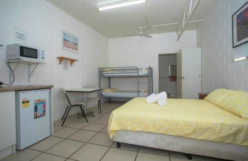 Kensington Hotel | Bundaberg Park Village