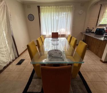 Bundoora House | Bundoora cozy room