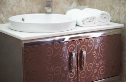 Saturn Resort | Bungalouri La Mare* Saturn