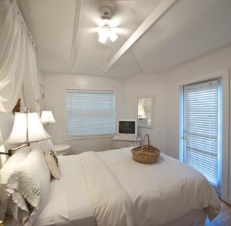 Bradenton Beach Resort | Bungalow Beach Resort