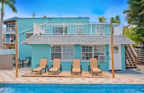 Bradenton Beach House | Bungalow E