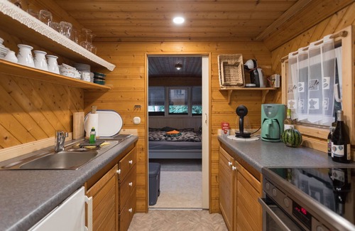Bucha House | Bungalow for 2 guests with 38m² in Unterwellenborn (168914)