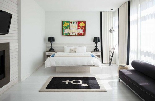Long Branch Hotel | Bungalow Hotel