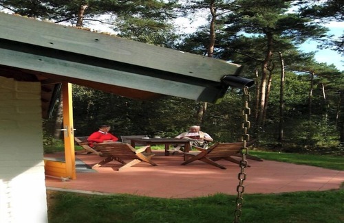 Herpen House | Bungalow in Herperduin with Private Garden