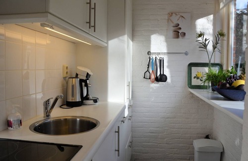 Municipality of Noordwijk House | Bungalow in Noordwijkerhout near Lake