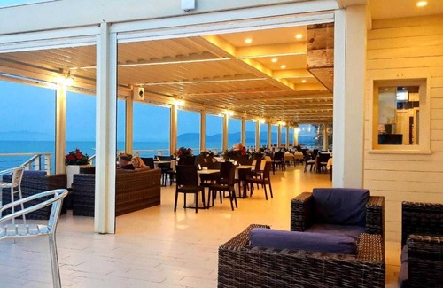San Vincenzo House | Bungalow in San Vincenzo with shared pool
