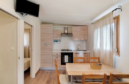 San Bartolomeo al Mare Apartment | Bungalow 'C - 5' with Wi-Fi and Air Conditioning