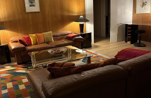 Grafenau House | Bungalow near Mercedes and American facilities.Quiet neighbourhood