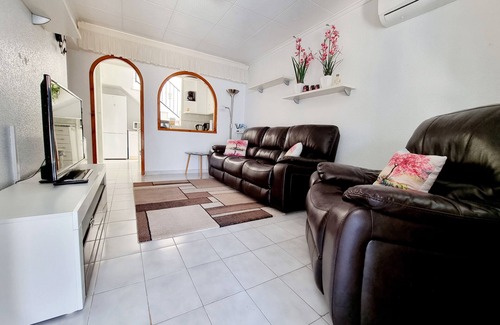 San Luis House | Bungalow near the Salt Lakes of Torrevieja and La Mata and their beaches