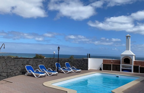 Urbanizacion Famara House | Bungalow Playa Famara