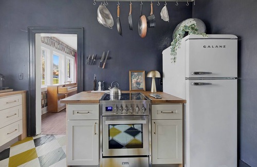 Lockeland Springs House | Bungalow Suite - Minutes to Downtown & Stadium