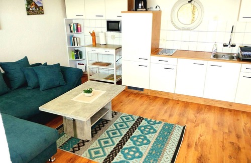 Altefaehr House | Bungalow 'Sundblick' with Sea View, Private Terrace and Wi-Fi
