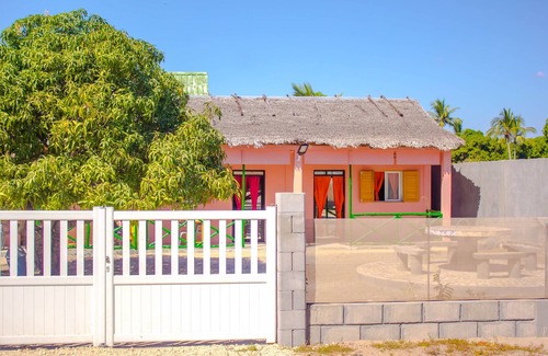 Mahajanga House | Bungalow Tropical Mamy