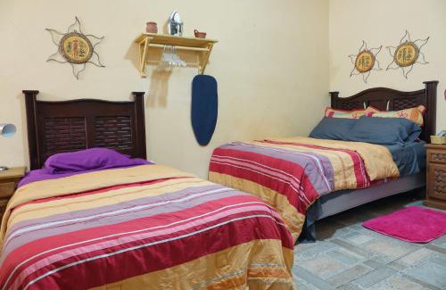 La Manzanilla Hotel | Bungalows Casa Blanca