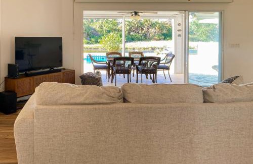 Pebble Beach House | Bungle House