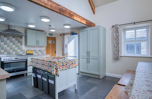 Llangennith House | Bunk House - 4 Bedroom - Llangenith