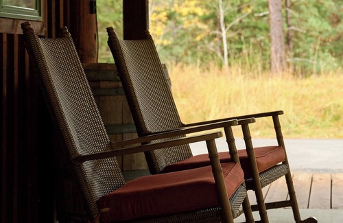 Superior House | Bunkhouse Cabin - Alpine Falls Ranch