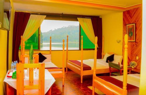 Kabale Resort | Bunyonyi Safaris Resort