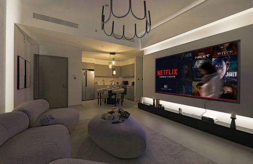 Downtown Dubai Apartment | Burj Khalifa View | Dubai Mall | New 2B High Floor