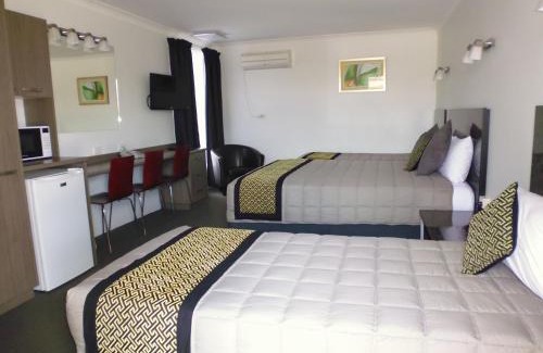 Kingaroy Hotel | Burke & Wills Motor Inn