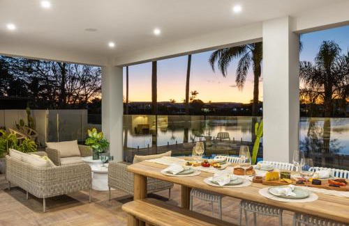 Burleigh Waters House | Burleigh Luxe Escape