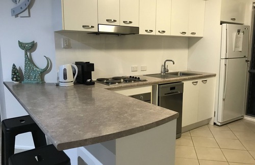 Burleigh Waters Villa | Burleigh Waters Retreat - Point of Difference - east coast holidays online