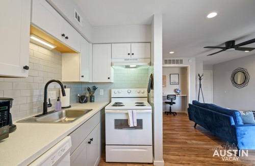 Riverside Apartment | Burton #234 xxxxxxxx