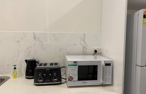 Burwood Apartment | Burwood 2Br Lovely Apartment Near Train Station