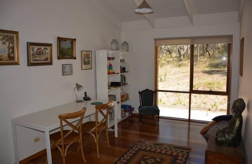 Bellbrae House | Bush & Beach Retreat