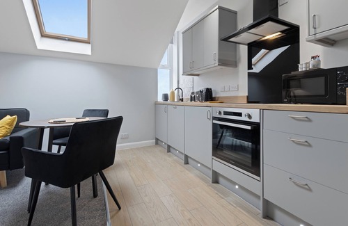 Mapperley Apartment | Bushrah House