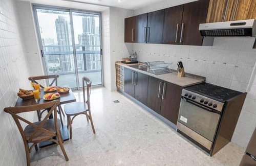 Al Wasl Apartment | Business Bay Street, 3 Bedroom Serviced Residence