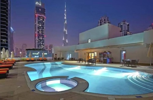 Al Wasl Apartment | Business Bay Street, 3 Bedroom Serviced Residence