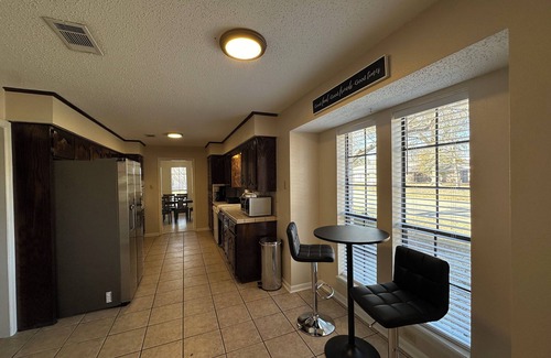 Texarkana House | Business Friendly Near Hospitals