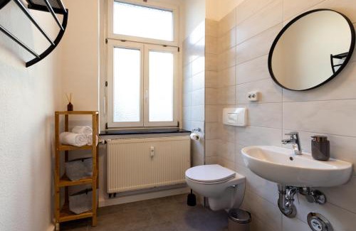 Chemnitz Apartment | Business & Life Apartment nähe TU, HBF und Oper - SmartTV, MagentaTV und Küche