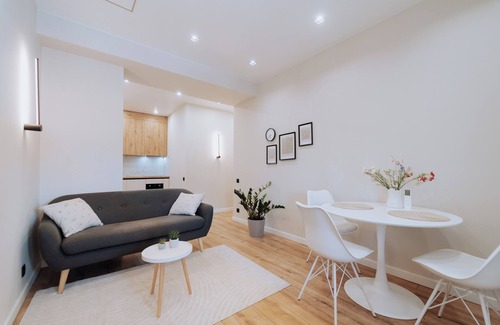 Riscani Apartment | Business-Ready ~NEW~ 1BR - Main Street Living