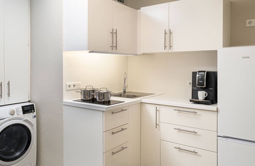 Landau in der Pfalz Apartment | Business stay with home comfort