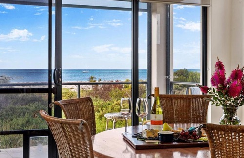Geographe House | Busselton Beachfront Family Holiday Home